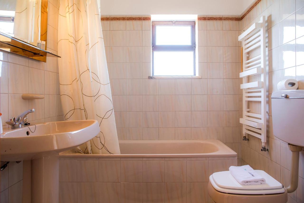 50D - Buncet Cilla Villa Luz Dış mekan fotoğraf